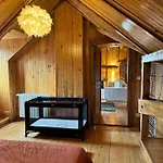 Un Chalet Dans La Ville